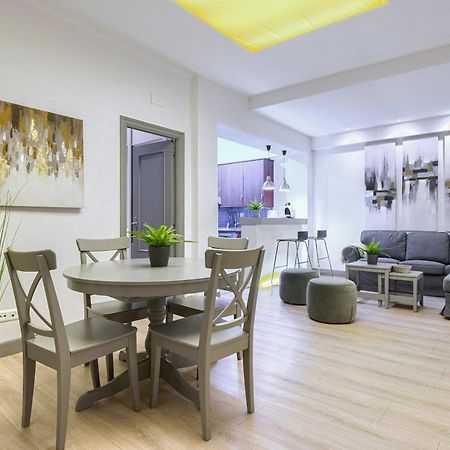 Апартаменти Tristan Vivienda Turistica De Diseno Con Ac Більбао Екстер'єр фото