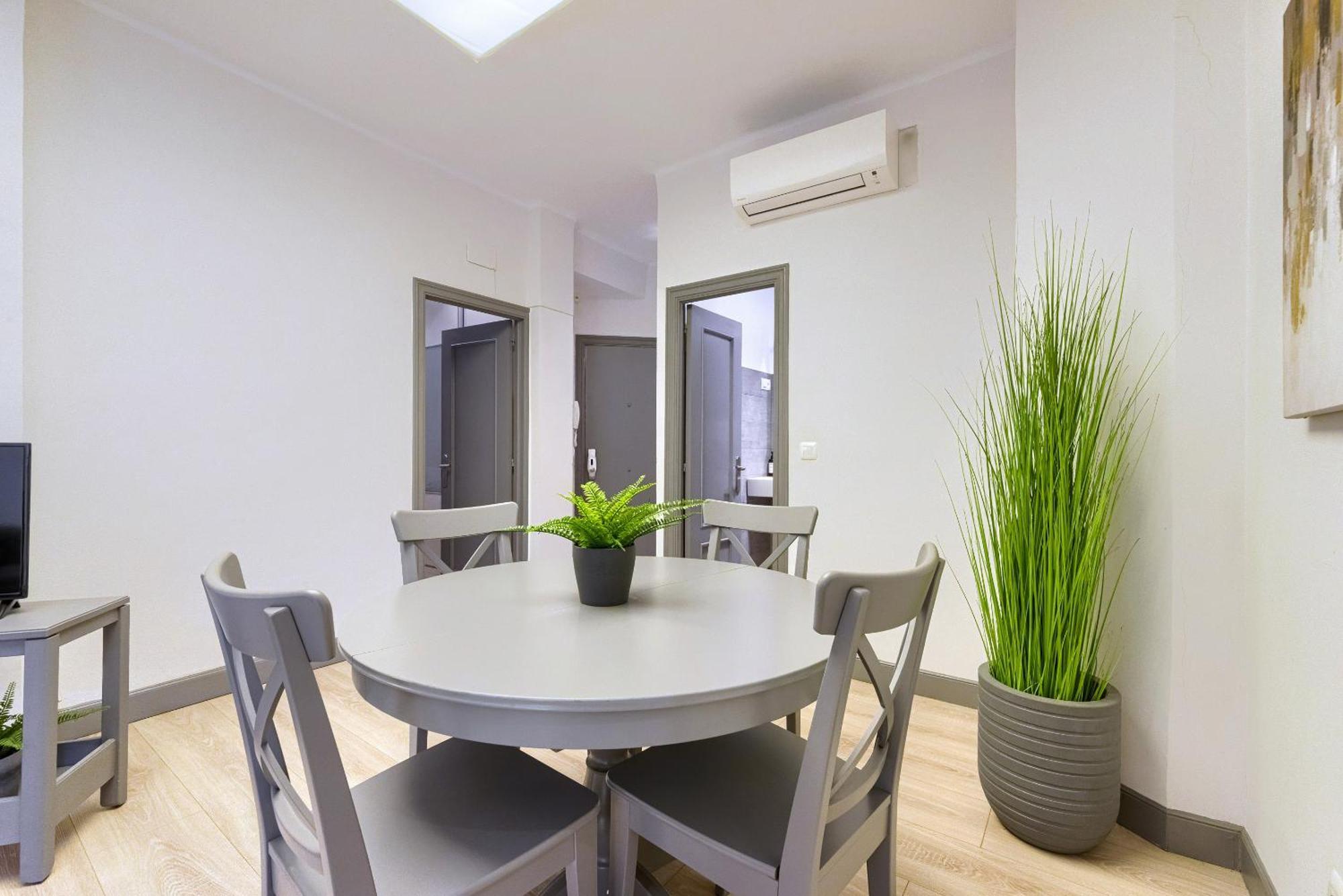 Апартаменти Tristan Vivienda Turistica De Diseno Con Ac Більбао Екстер'єр фото